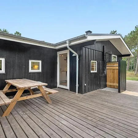 Three-bedroom In Casa de Férias *